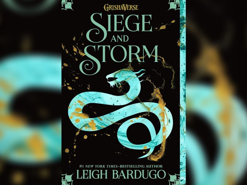 Book Review: Siege and Storm by Leigh Bardugo (Shadow and Bone Series #2)